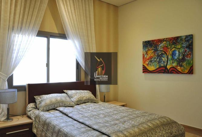 967423 - Property Image 3