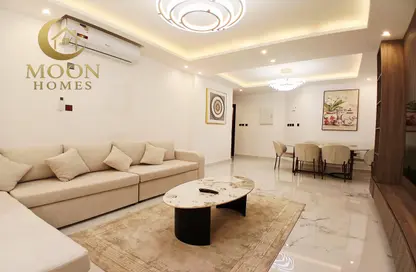 Apartment - 2 Bedrooms - 2 Bathrooms for rent in Umm Ghuwalina - Umm Ghuwailina - Doha