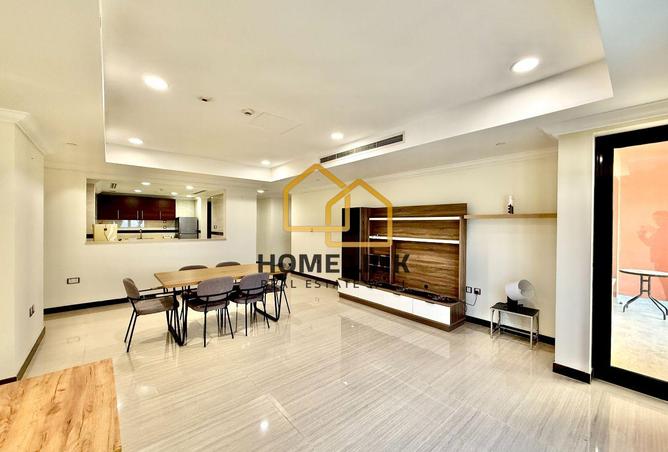 978815 - Property Image 2