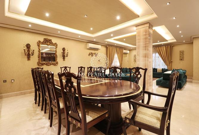 902676 - Property Image 3