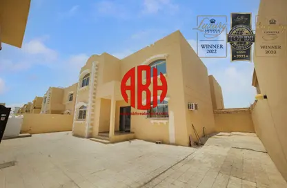 Villa - 4 Bedrooms - 4 Bathrooms for rent in Bu Hamour Street - Abu Hamour - Doha