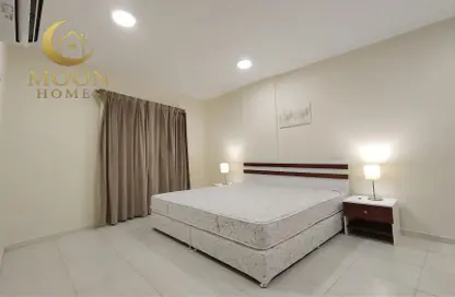 Apartment - 1 Bedroom - 1 Bathroom for rent in Umm Ghwailina Comm - Umm Ghuwalina - Umm Ghuwailina - Doha