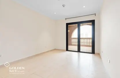 Apartment - 1 Bedroom - 2 Bathrooms for rent in West Porto Drive - Porto Arabia - The Pearl Island - Doha