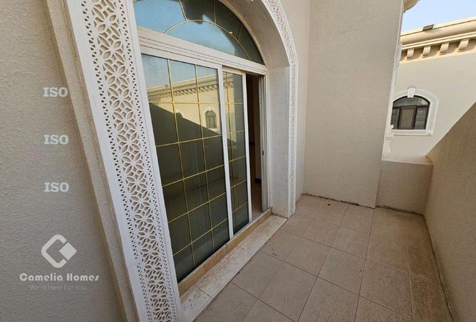 923971 - Property Image 2