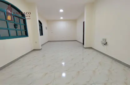 Apartment - 2 Bedrooms - 2 Bathrooms for rent in Al Mansoura - Doha