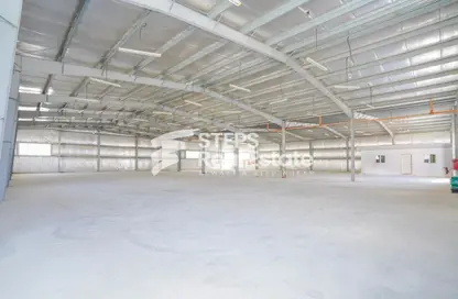 مخزن - استوديو - 1 حمام للايجار في شارع الصناعية الشرقي - بركة العوامر - الوكرة