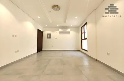 Apartment - 2 Bedrooms - 2 Bathrooms for rent in Al Jazeera Street - Fereej Bin Mahmoud North - Fereej Bin Mahmoud - Doha