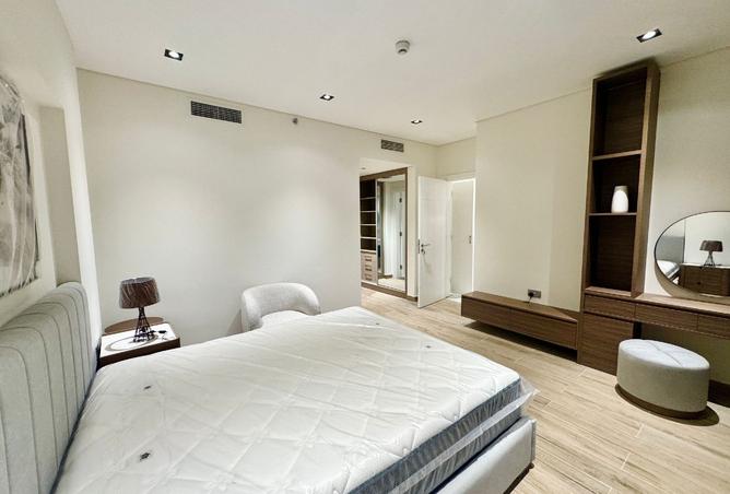 982735 - Property Image 3