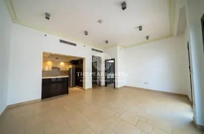 Apartment - 1 Bedroom - 2 Bathrooms for rent in Mercato - Qanat Quartier - The Pearl Island - Doha