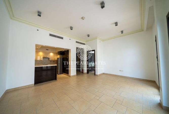857151 - Property Main Image