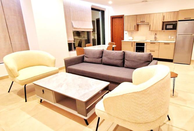 973802 - Property Image 2