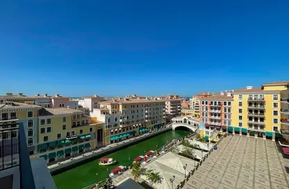 Apartment - 2 Bedrooms - 3 Bathrooms for rent in Nobili - Qanat Quartier - The Pearl Island - Doha