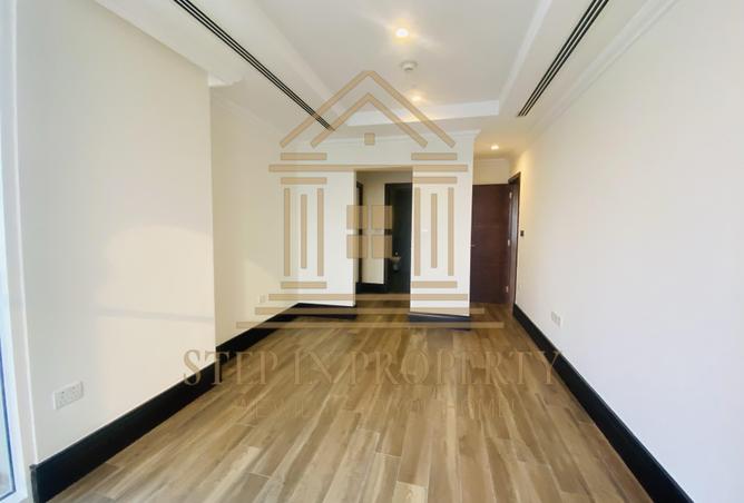 967728 - Property Image 2