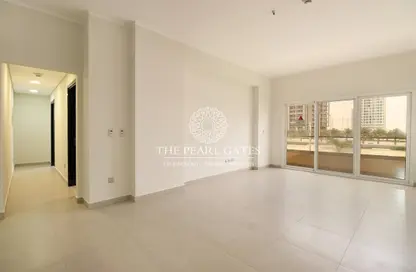 Apartment - 2 Bedrooms - 3 Bathrooms for sale in Piazza 1 - La Piazza - Fox Hills - Lusail