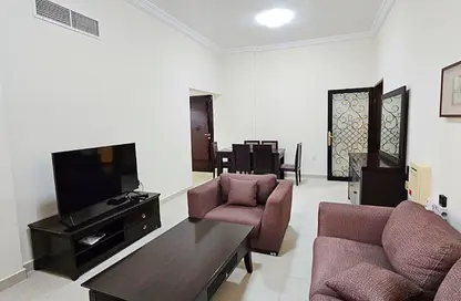 Apartment - 2 Bedrooms - 2 Bathrooms for rent in Al Sadd - Al Sadd - Doha