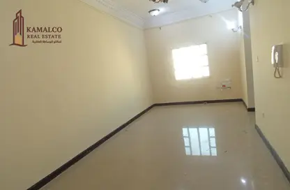 Apartment - 2 Bedrooms - 2 Bathrooms for rent in Al Mansoura - Al Mansoura - Doha