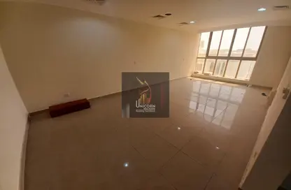Apartment - 2 Bedrooms - 2 Bathrooms for rent in Al Sadd Road - Al Sadd - Doha Apartment - 2 Bedrooms - 2 Bathrooms for rent in Al Sadd Road - Al Sadd - Doha
