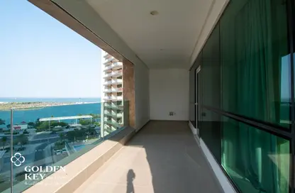 Apartment - 1 Bedroom - 2 Bathrooms for rent in Marina Residences 195 - Marina District - Lusail