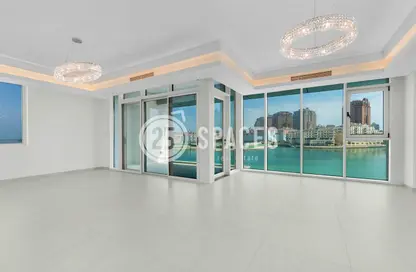 Apartment - 2 Bedrooms - 4 Bathrooms for sale in Gewan Island - The Pearl Island - Doha