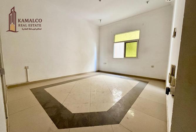 906259 - Property Main Image