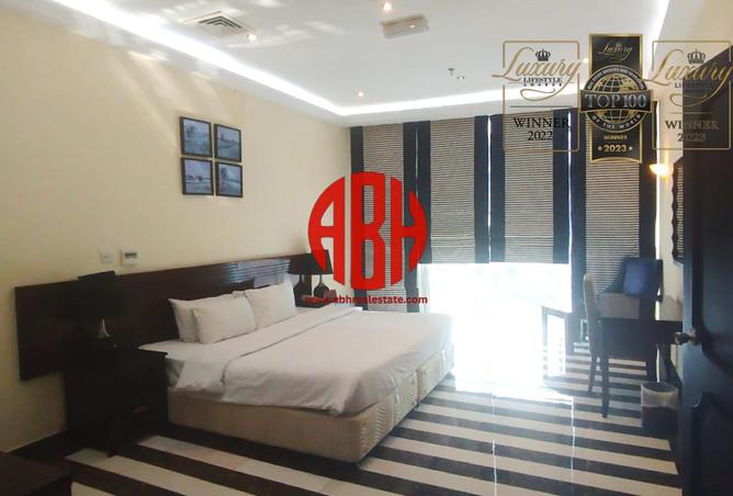 969625 - Property Image 3