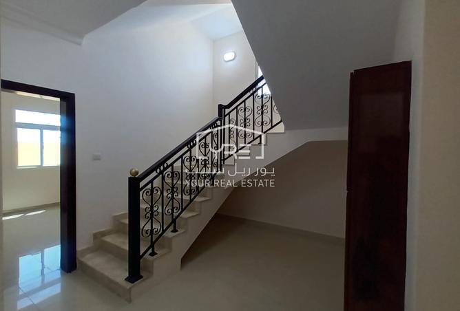 886212 - Property Image 3