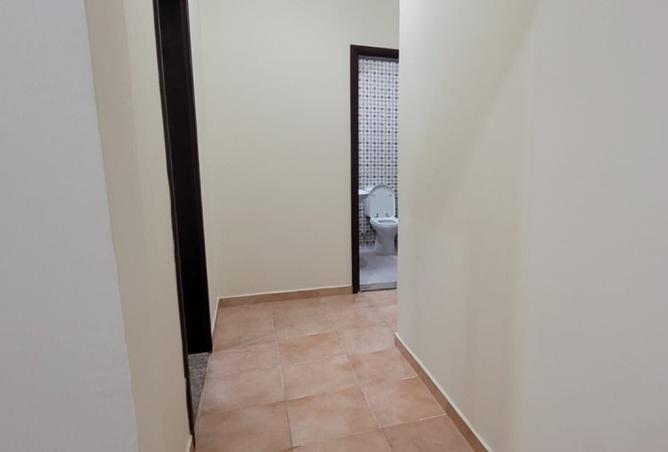 921394 - Property Image 2