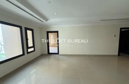 Apartment - 1 Bedroom - 2 Bathrooms for rent in West Porto Drive - Porto Arabia - The Pearl Island - Doha