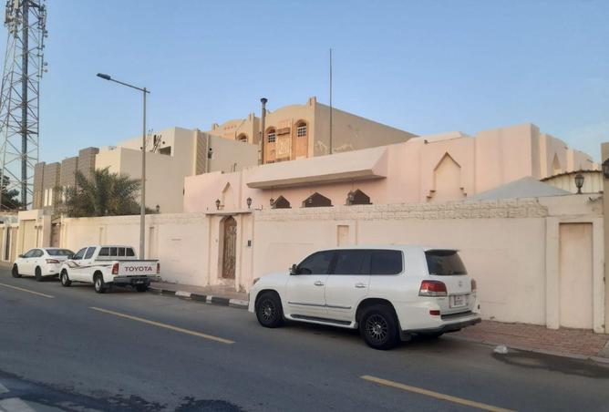 1009615 - Property Image 2