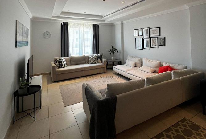 944878 - Property Image 2