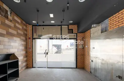 محل تجاري - استوديو - 1 حمام للايجار في سميسمة - سميسمة - الخور