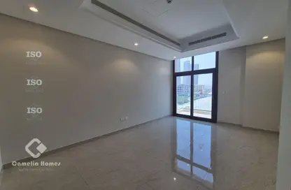 Apartment - 3 Bedrooms - 3 Bathrooms for rent in Fox Hills - Fox Hills - Lusail