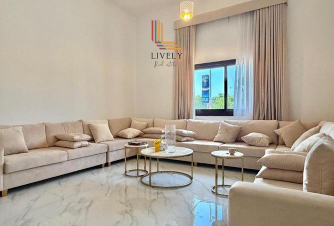 994363 - Property Image 3