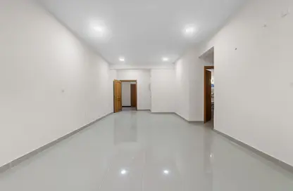 Apartment - 3 Bedrooms - 3 Bathrooms for rent in RASTEC 24 - Al Kinana Street - Al Sadd - Doha