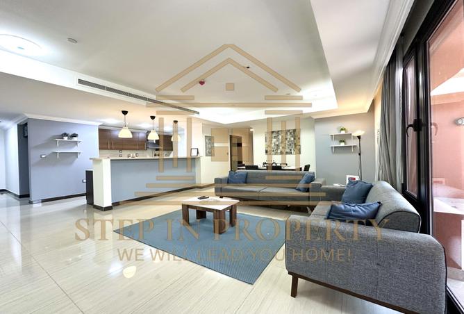 930942 - Property Image 2