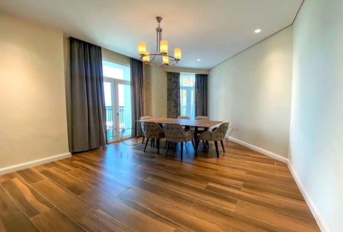 956674 - Property Image 3