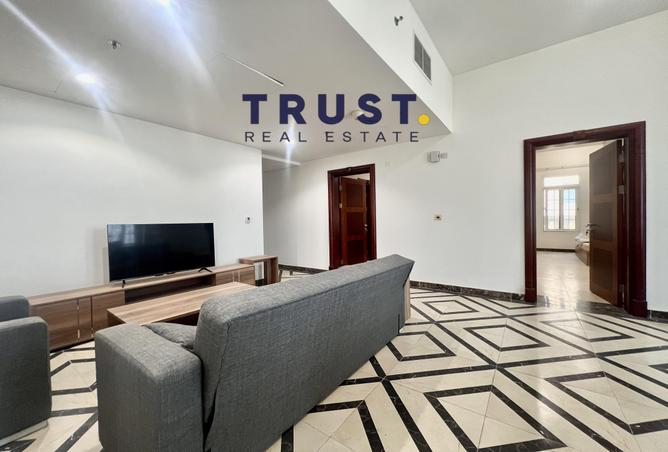 937823 - Property Image 2