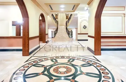 Villa - 6 Bedrooms - 7 Bathrooms for sale in Zekreet Street - Al Kharaitiyat - Umm Salal Mohammed