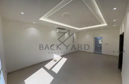 Apartment - 3 Bedrooms - 3 Bathrooms for rent in Al Nasr Street - Al Nasr - Doha Apartment - 3 Bedrooms - 3 Bathrooms for rent in Al Nasr Street - Al Nasr - Doha