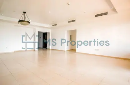 Apartment - 3 Bedrooms - 4 Bathrooms for rent in West Porto Drive - Porto Arabia - The Pearl Island - Doha