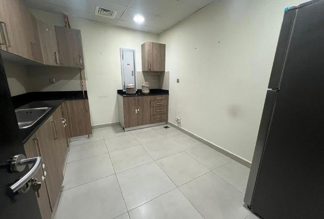 992125 - Property Image 3