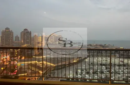 Apartment - 2 Bedrooms - 3 Bathrooms for sale in Tower 24 - Porto Arabia - The Pearl Island - Doha