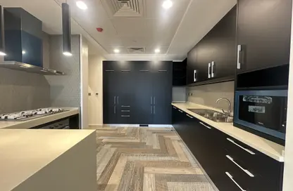 Apartment - 2 Bedrooms - 3 Bathrooms for rent in Fox Hills A13 - Fox Hills - Lusail