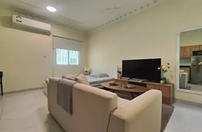 Apartment - Studio - 1 Bathroom for rent in Al Duhail - Al Duhail - Doha