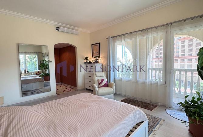 962589 - Property Image 3