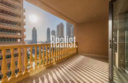 Apartment - 3 Bedrooms - 4 Bathrooms for sale in East Porto Drive - Porto Arabia - The Pearl Island - Doha