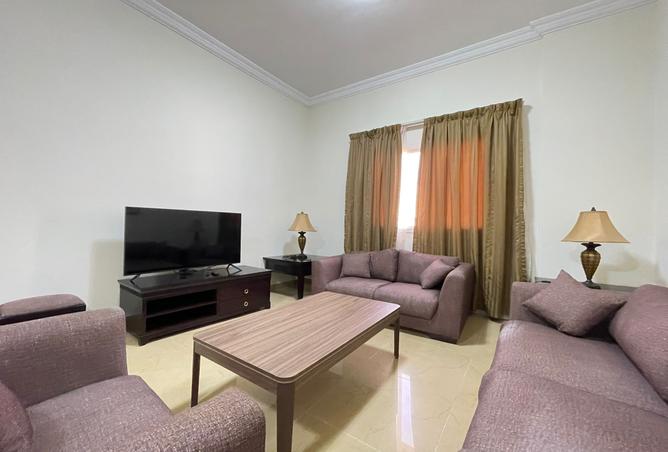 983528 - Property Main Image