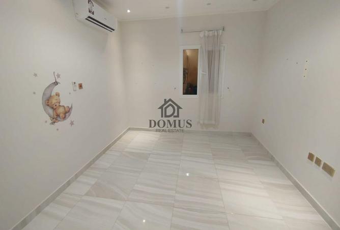 999434 - Property Image 3