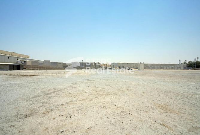 960530 - Property Image 3