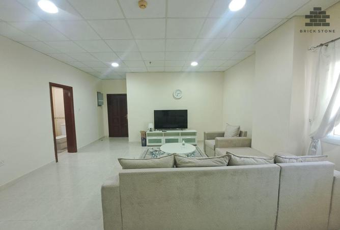 1004513 - Property Image 3